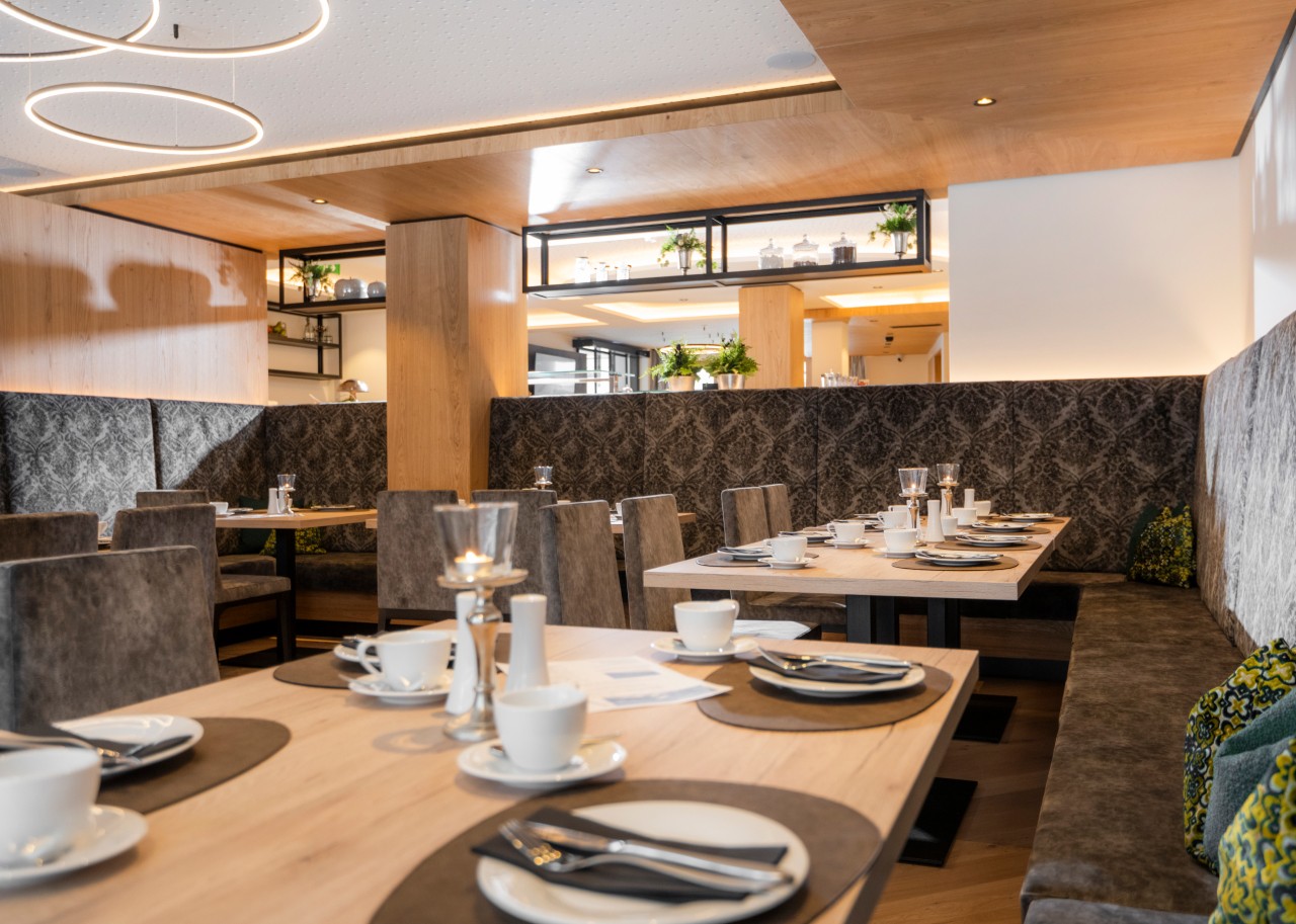 Frühstück genießen in modernem Ambiente